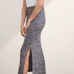 Aritzia Gray Pencil Skirt